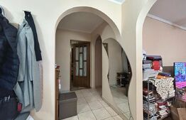 Apartament 3 camere , 68 mp, Strada Careiului