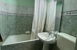 apartament cu 2 camere, situat pe strada Petofi Sandor, la etajul 2 