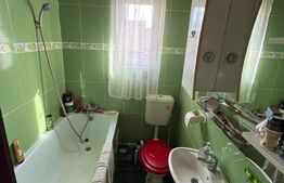 Casa de vanzare ,  240mp utili , doua fronturi , Zona Piata de Vechituri
