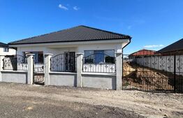 Zona liniștită! Casa în cartier rezidențial, 107mp, 496 mp teren