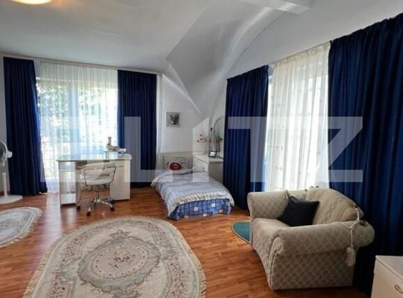 Casa de vânzare 5 camere Semicentral - 139840CV | BLITZ Satu Mare | Poza2