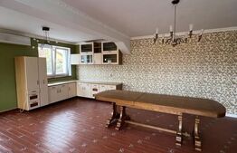 Casă în Zona Strada Botizului