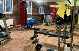 Casă în Zona Strada Botizului