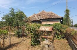 Casă la Țară în Localitatea Cig