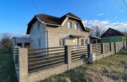 Casa P+M cu doua fronturi ,teren 400 mp,în Lazuri