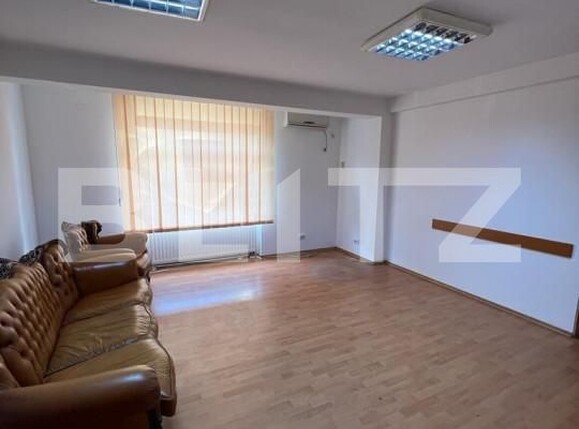Spațiu birouri de închiriat Central - 139874SIB | BLITZ Satu Mare | Poza2