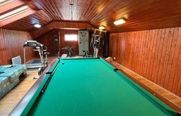 Proprietate de excepție cu casă spațioasă, piscină și teren generos