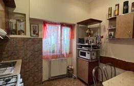 Casa 140 mp, 3 camere, central