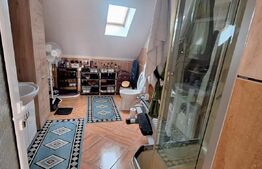 Casa de vanzare ,  220mp , zona AquaStar