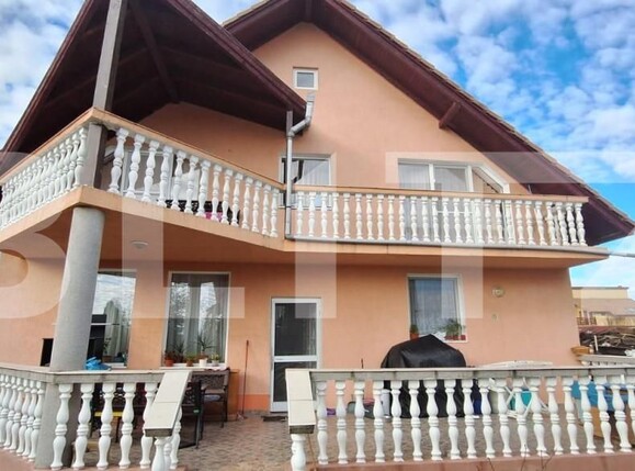 Casa de vânzare 4 camere Semicentral - 139893CV | BLITZ Satu Mare | Poza1