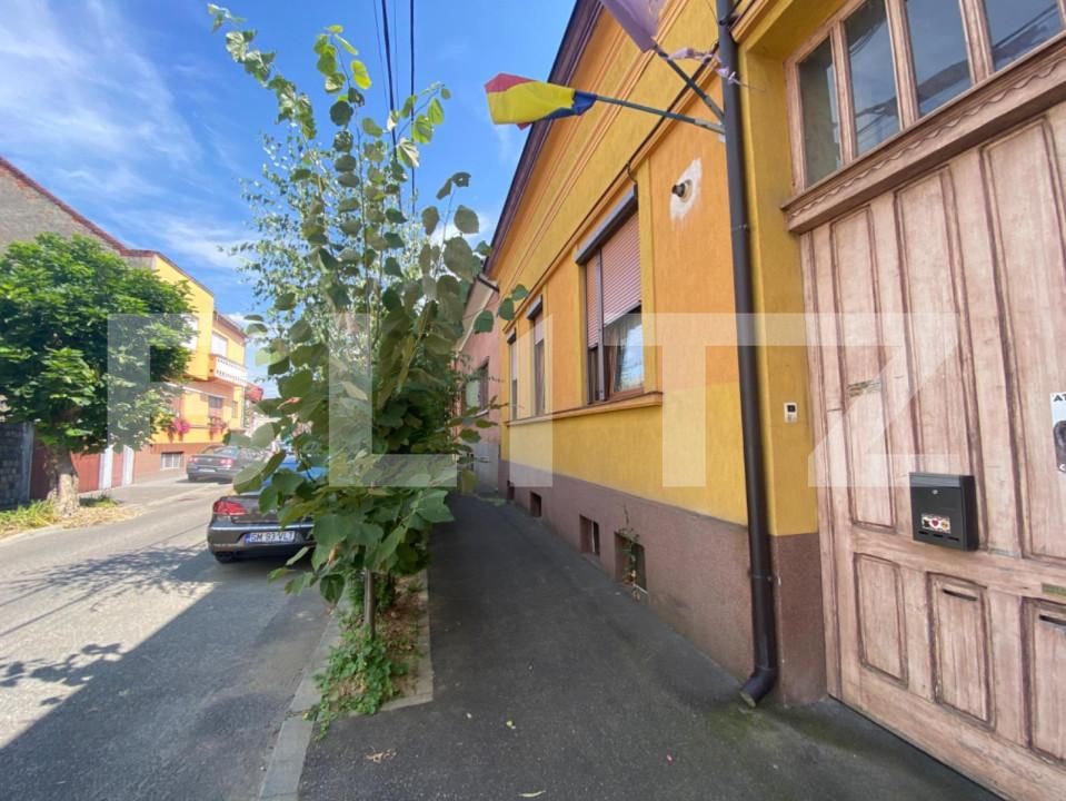 Casa de vânzare 6 camere Central - 139902CV | BLITZ Satu Mare | Poza1