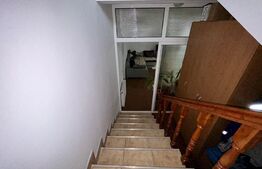 Casa cu 4 camere pe 2 nivele cu 180 mp uitii + 7 ari teren Str Careiului 