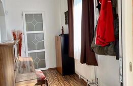 Casa 3 camere + curte 