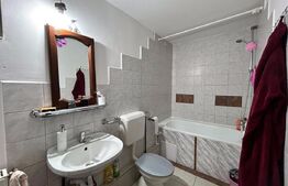 De vanzare casa  240 mp , zona Draxlmaier