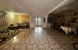 Casa de vanzare  , 258 mp  utili + 418 teren, zona Closca 
