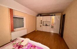 Casa de vanzare  , 258.00 utili + 418 teren, zona Closca 