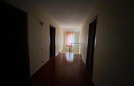 Casa de vanzare  , 258 mp  utili + 418 teren, zona Closca 