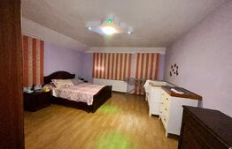 Casa de vanzare  , 258 mp  utili + 418 teren, zona Closca 