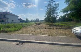 Blitz oferă spre vânzare un teren intravilan 20 ari cu front 12 metri 