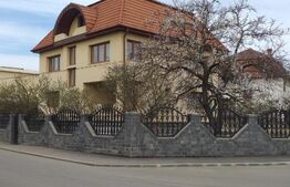 Casa individuala, 360mp utili, 750mp teren, semicentral