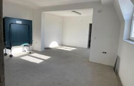 Casa de vanzare | 650mp | Zona Strada Dara