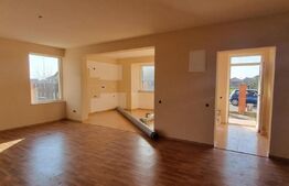 Casa de vanzare, zona Paulesti