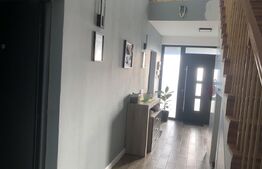 Casa/Vila de vanzare / posibil  Pensiune ,cu view și pădure la colțul străzii