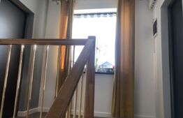 Casa/Vila de vanzare / posibil  Pensiune ,cu view și pădure la colțul străzii