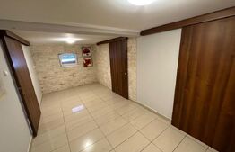 Vila de Lux de Vanzare - Eleganta si Confort, Zona 14 Mai