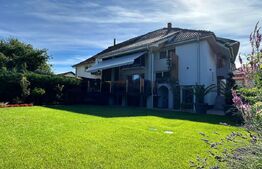 Vila de Lux de Vanzare - Eleganta si Confort, Zona 14 Mai