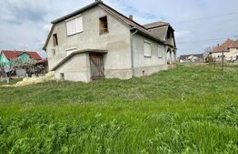 Casa de vanzare | Suprafata construita 509mp | Botiz