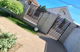 Casa , Zona Alecu Russo , 98mp 