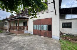 Casă Spațioasă în Zona Semicentrală, la 5 Minute de Centrul Orașului