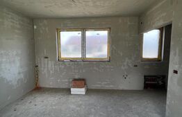 Casă Semifinisată în Mărtinești