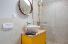 Apartament de inchiriat , complet mobilat și utilat , zona Piața de vechituri