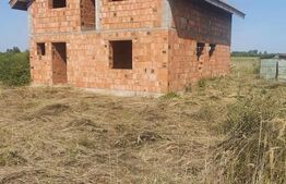 Casa de vanzare / zona Lazuri / in apropriere de centura Satu Mare / 120mp / P+1