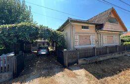 Casă în Pomi cu acoperis nou, Jud. Satu Mare