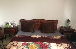 Casa, Hurezu Mare, cu 2 fronturi 