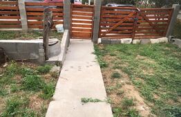 Casa, Hurezu Mare, cu 2 fronturi 