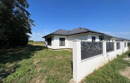 Casă în Mărtinești - Cartier de Case Noi