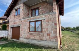 Casă spațioasă, cartierul Micro 17