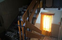 Casa cu front mare  , 140 mp , zona Angel Saligny