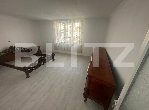 Casa de vânzare 3 camere Semicentral - 159334CV | BLITZ Satu Mare | Poza1