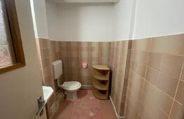 Apartament 3 camere în Piața 25 Octombrie, etaj 3/10