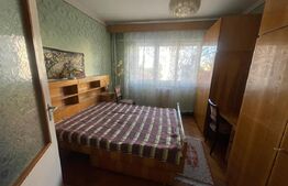 Apartament 3 camere în Piața 25 Octombrie, etaj 3/10