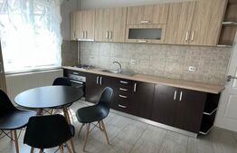 Apartament de vanzare, 3 camere, 66 mp, zona centrala