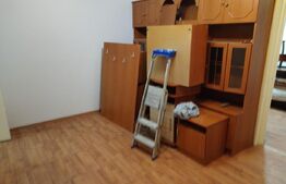 Apartament de vanzare, 2 camere, zona Micro 15