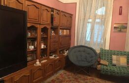 De vanzare casa , 250 mp, doua fronturi  , zona Centrala