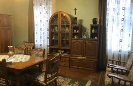 Casa, 4 camere, 250 mp, zona-centrala