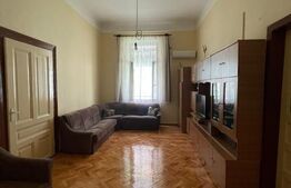 Apartament cu 2 camere de vanzare, 74 mp, lângă Turnul Pompierilor, Ultracentral